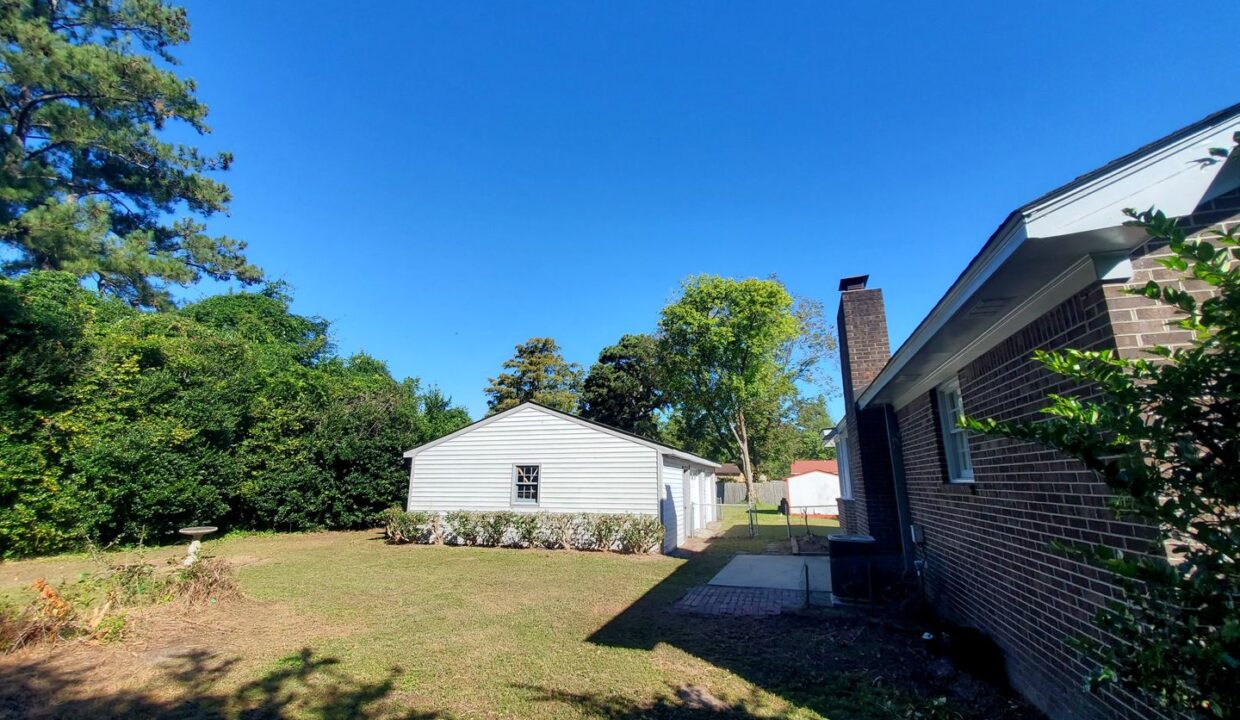 1209-Sidney-Dr-Wilmington-NC-28405-28