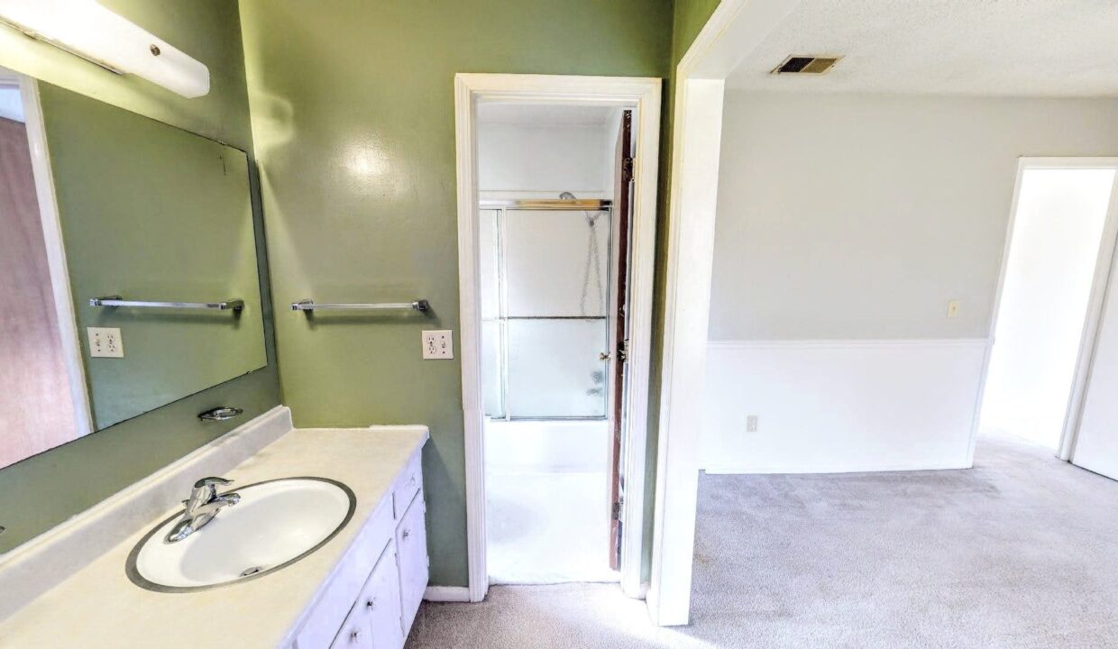 1209-Sidney-Dr-Wilmington-NC-28405-5