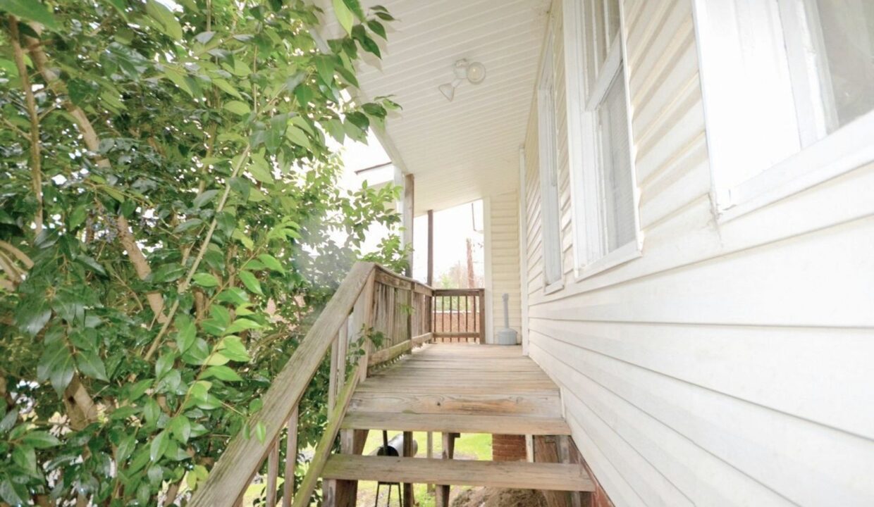130-Spring-St-SW-3-Concord-NC-28025-14
