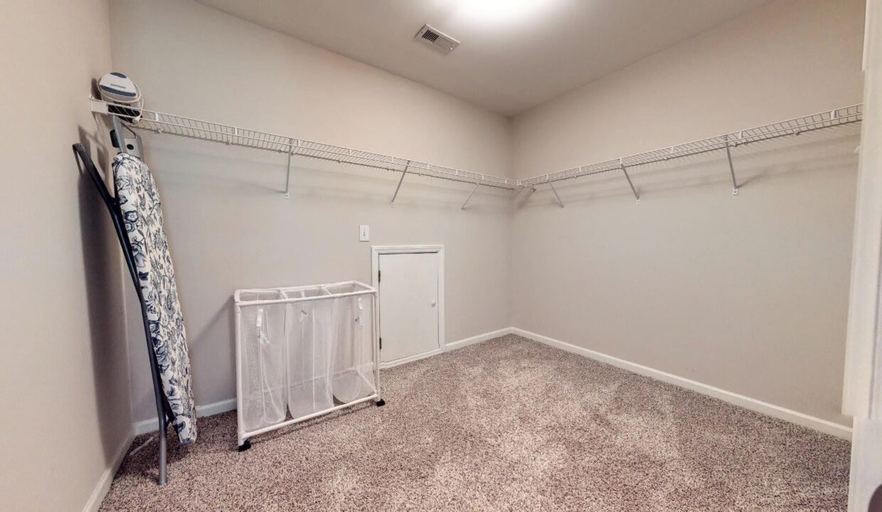 2216-Spruce-Shadows-Ln-Raleigh-NC-27614-18