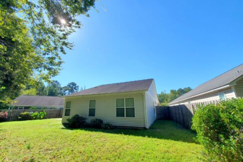 2419-Red-Maple-Circle-Leland-NC-28451-23