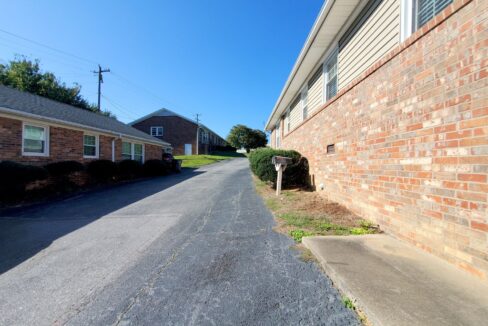 3-Balfer-Ct-Greenville-SC-29615-15