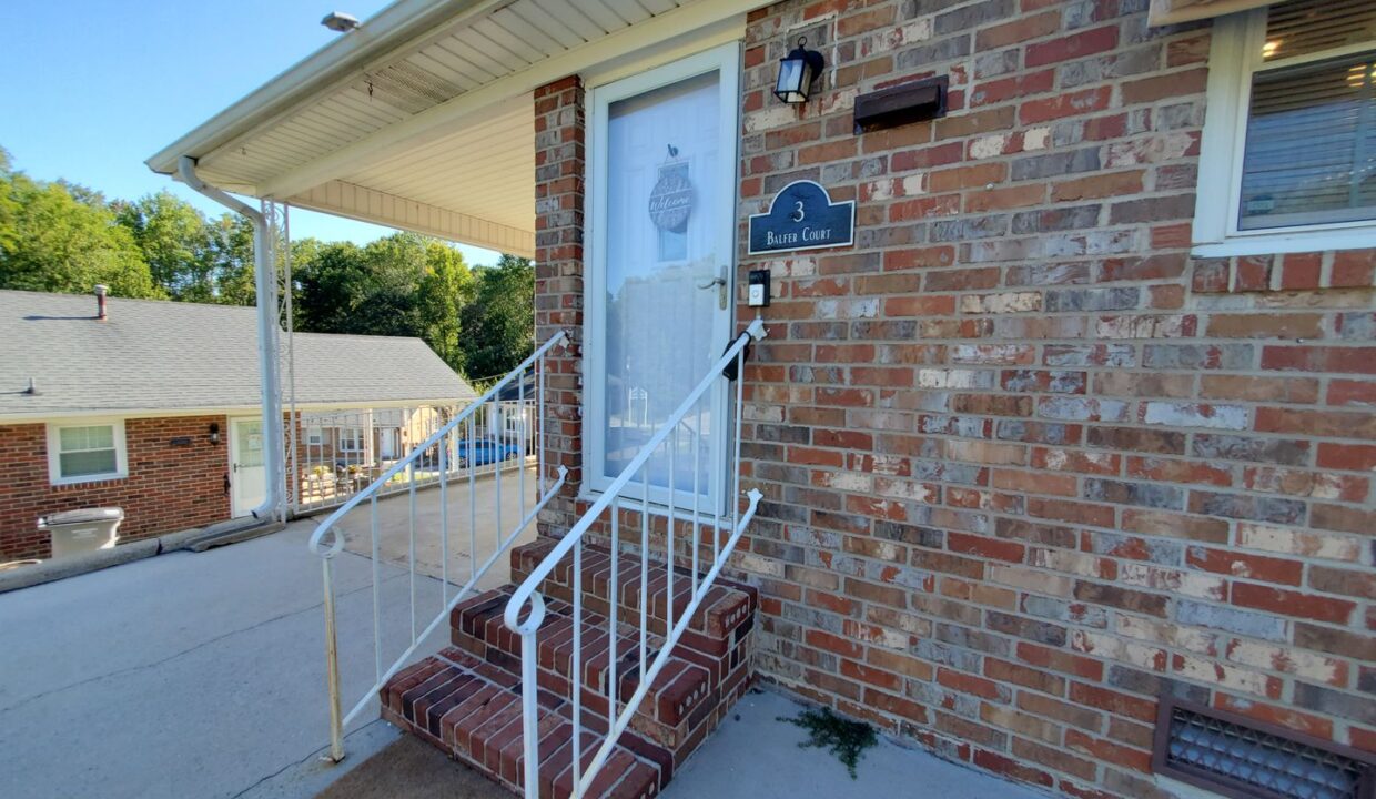3-Balfer-Ct-Greenville-SC-29615-26