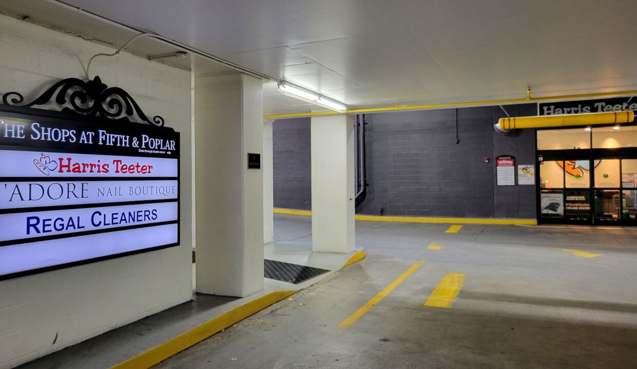 300-W-5th-St-809-Charlotte-NC-28202-35