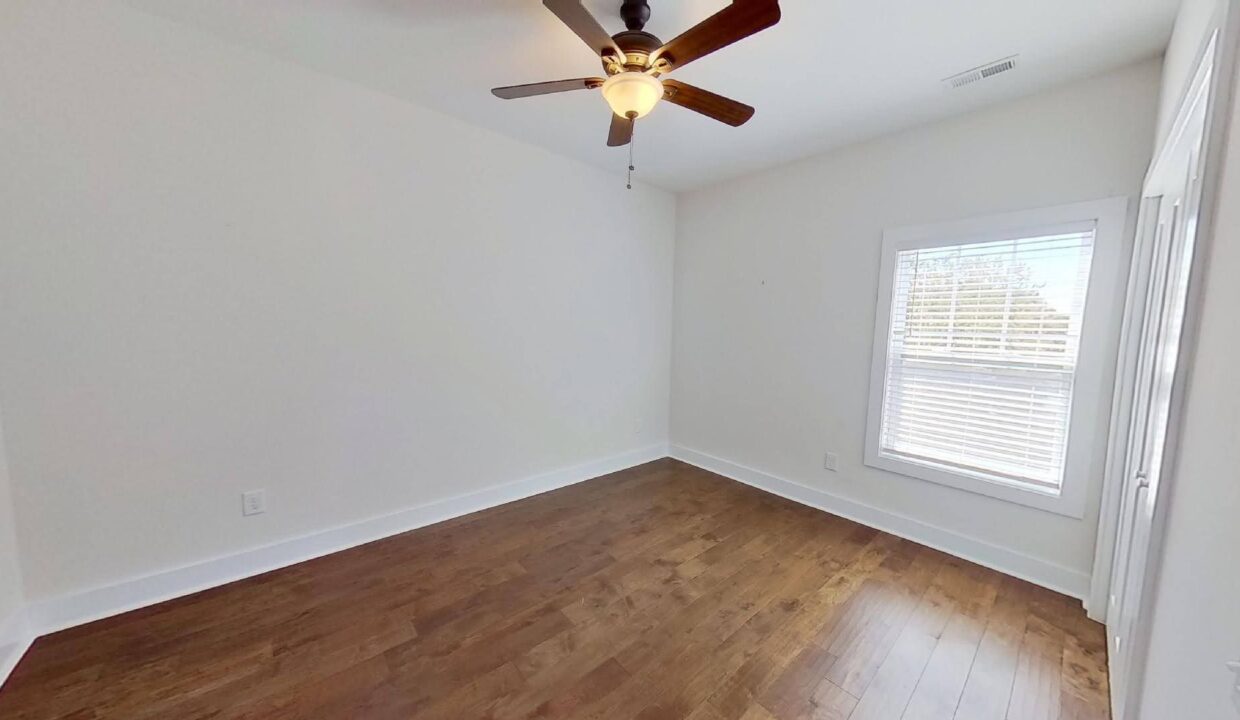 3434-Craig-Ave-Charlotte-NC-28211-27