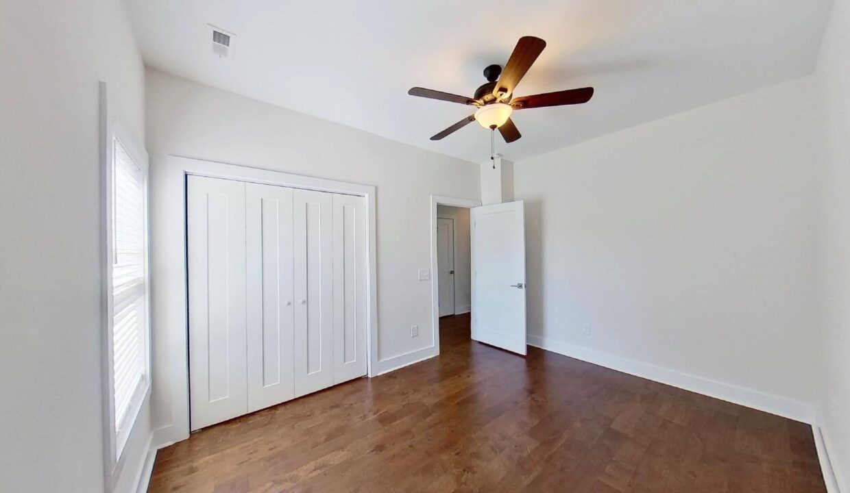 3434-Craig-Ave-Charlotte-NC-28211-35