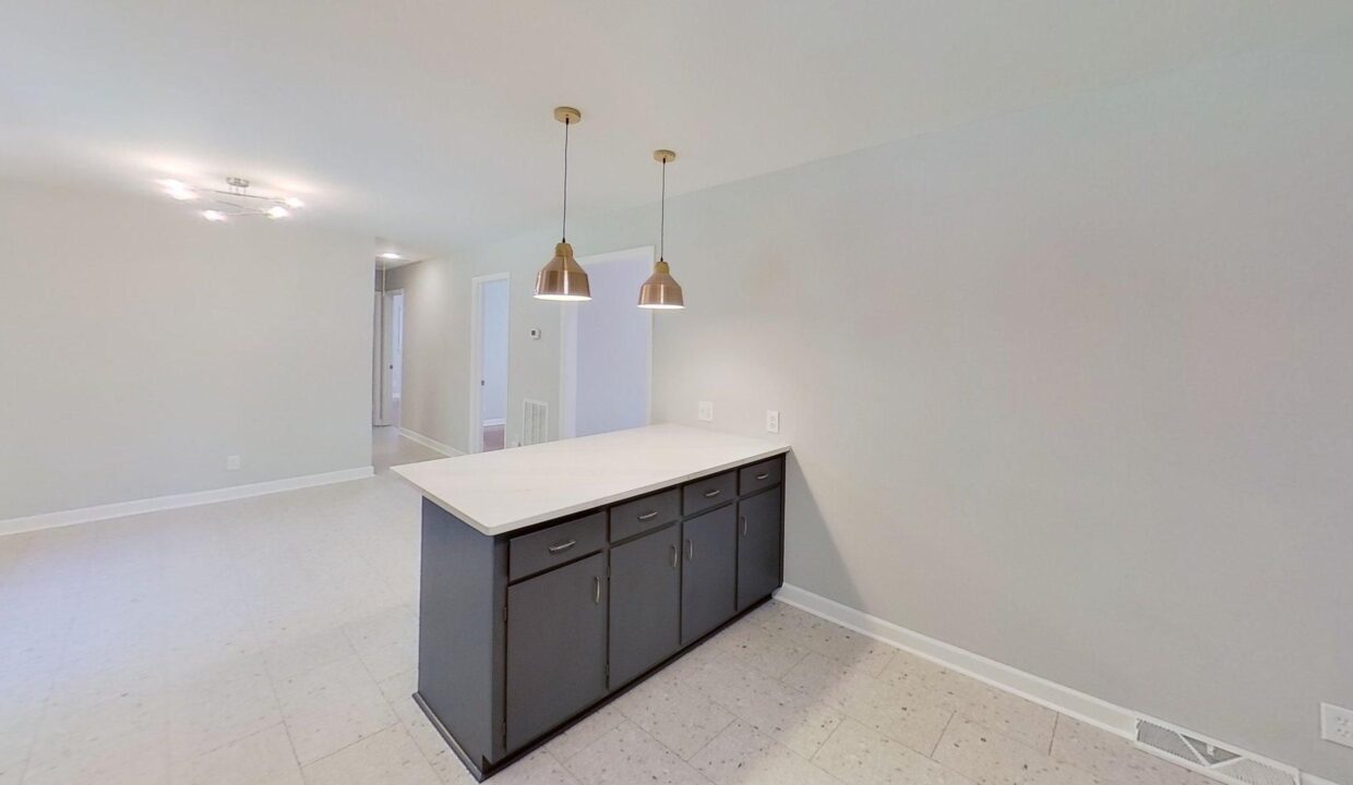 3523-Enfield-Rd-Charlotte-NC-28205-7