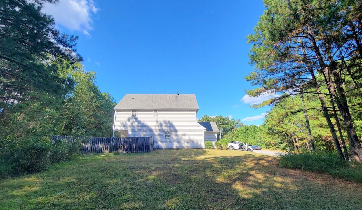 3926-Magnolia-Pond-Rd-Raleigh-NC-27610-22