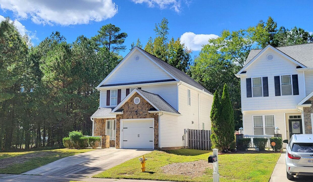 3926-Magnolia-Pond-Rd-Raleigh-NC-27610-9
