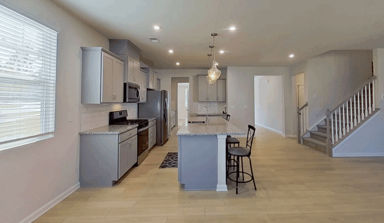 4206-Matindale-Way-Charlotte-NC-28216-17