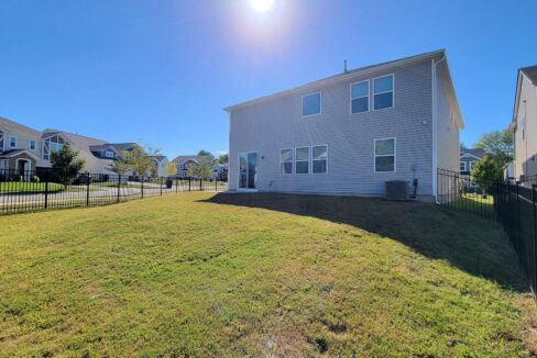 4206-Matindale-Way-Charlotte-NC-28216-25