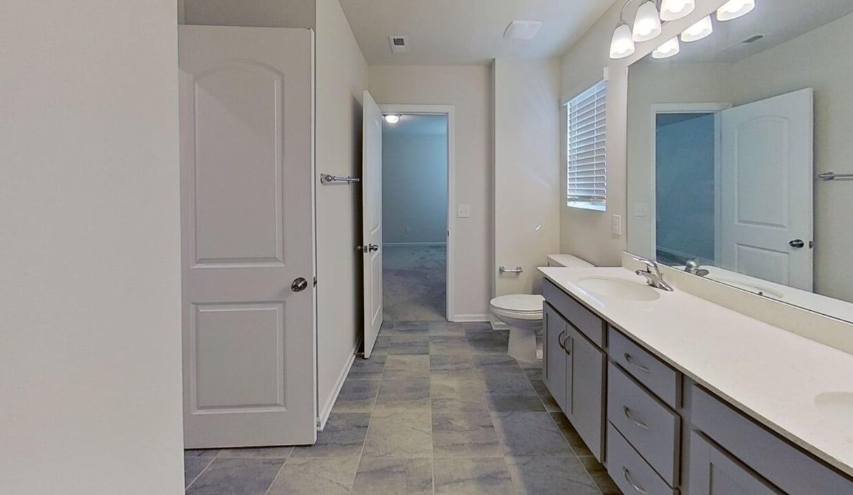 4206-Matindale-Way-Charlotte-NC-28216-27