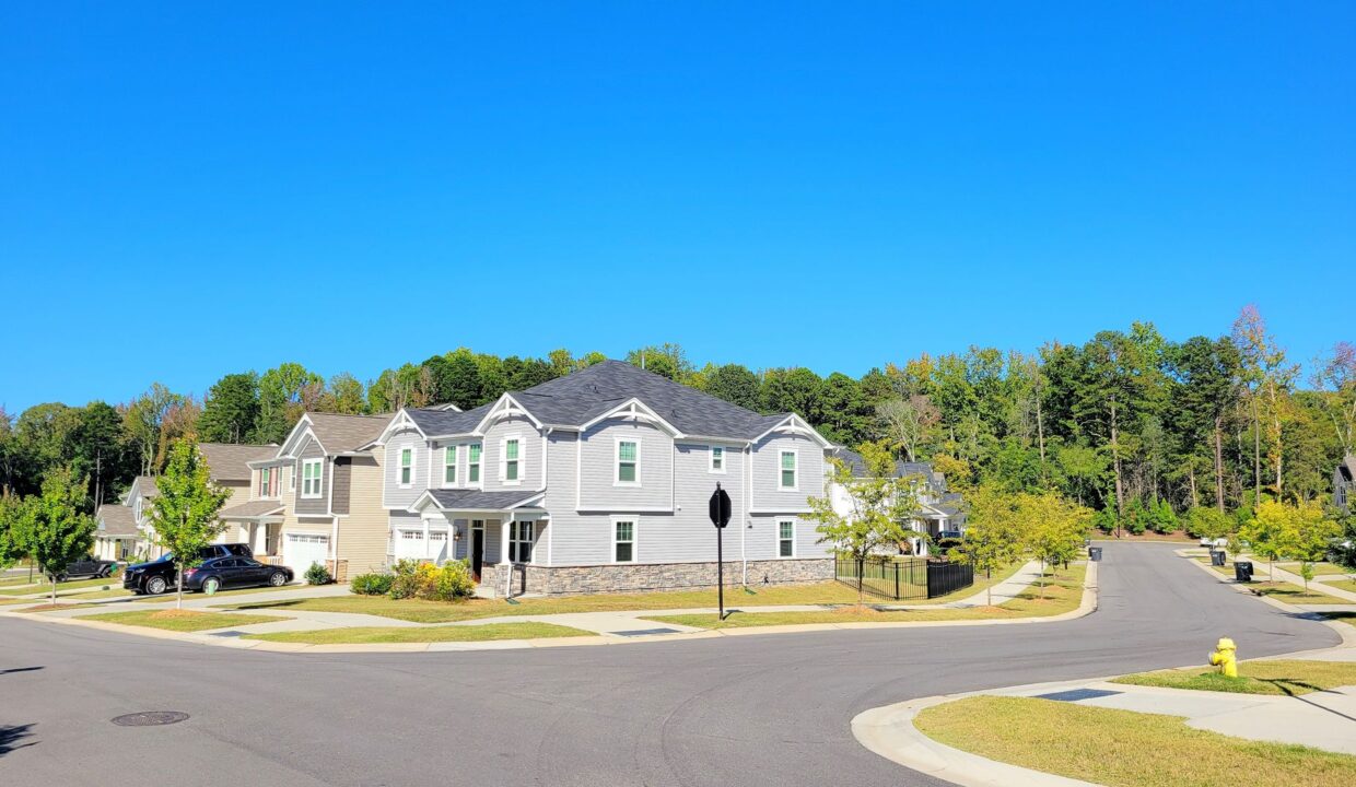 4206-Matindale-Way-Charlotte-NC-28216-31