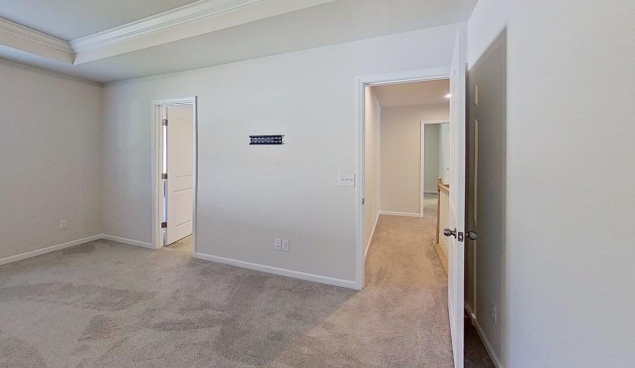 4206-Matindale-Way-Charlotte-NC-28216-33