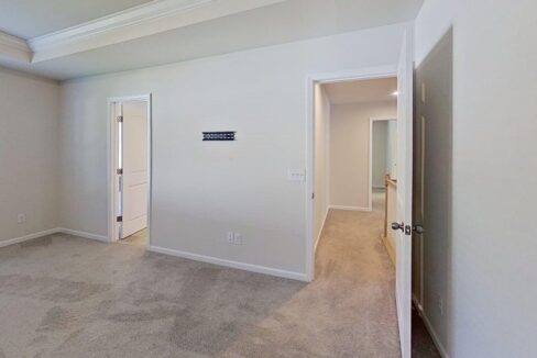 4206-Matindale-Way-Charlotte-NC-28216-33
