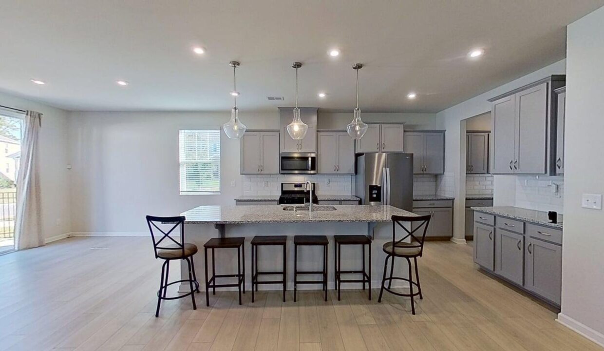 4206-Matindale-Way-Charlotte-NC-28216-5