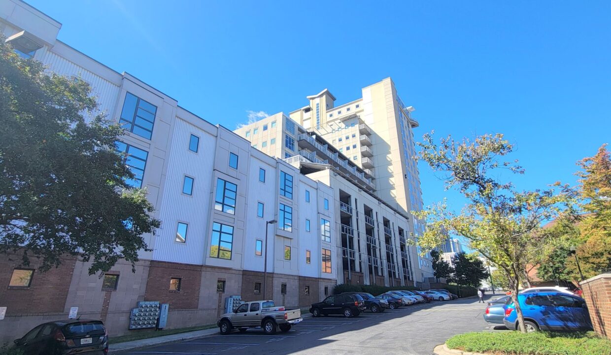 505-E-6th-St-1104-Charlotte-NC-28202-12