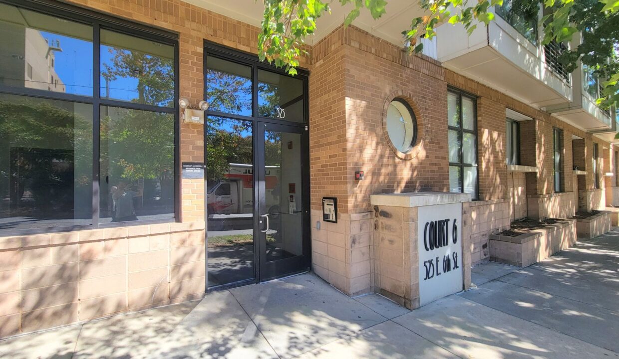 505-E-6th-St-1104-Charlotte-NC-28202-18