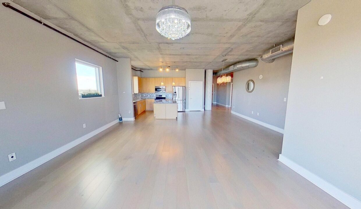 505-E-6th-St-1104-Charlotte-NC-28202-24