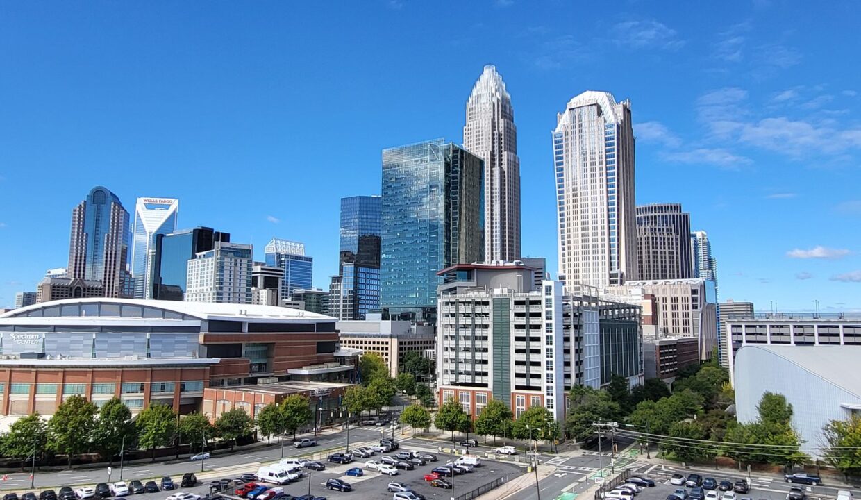 505-E-6th-St-1104-Charlotte-NC-28202-26