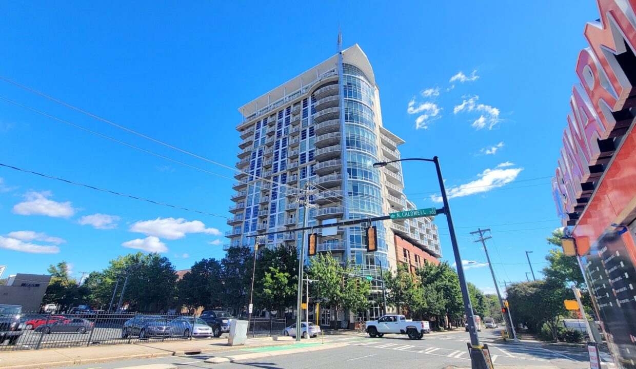 505-E-6th-St-1104-Charlotte-NC-28202-30
