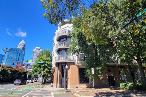505-E-6th-St-1104-Charlotte-NC-28202-42
