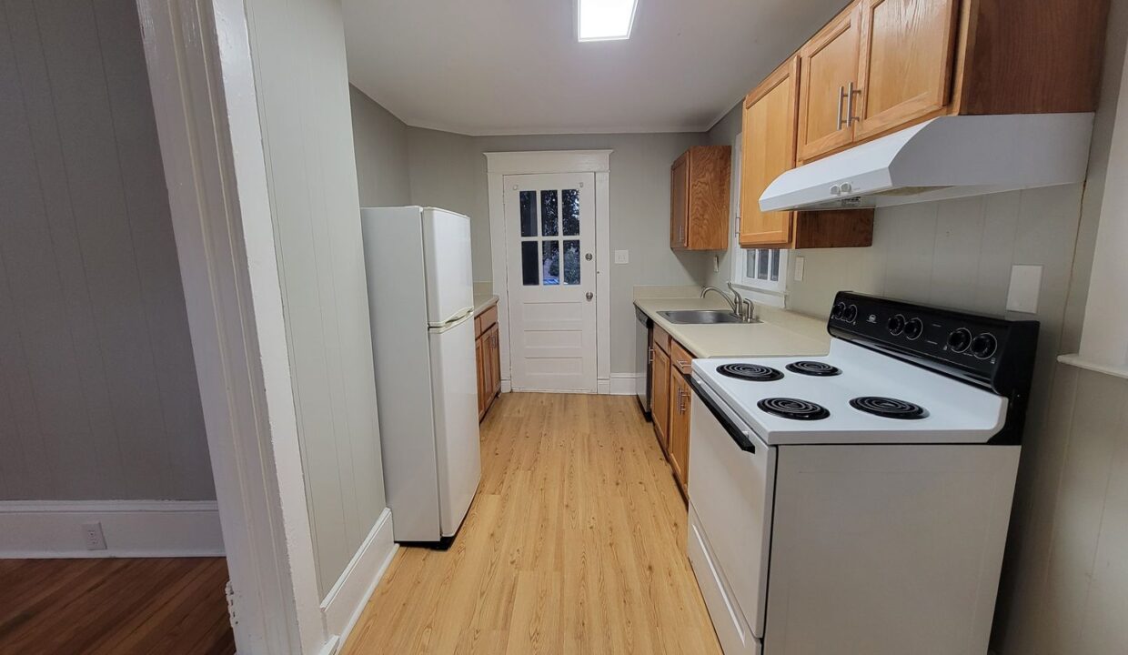 514-S-Boylan-Ave-A-Raleigh-NC-27603-15