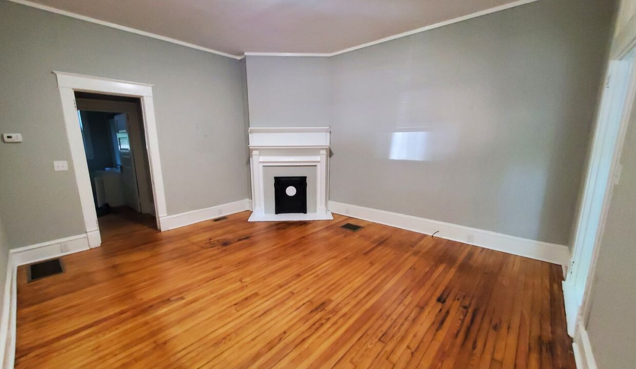 514-S-Boylan-Ave-A-Raleigh-NC-27603-17