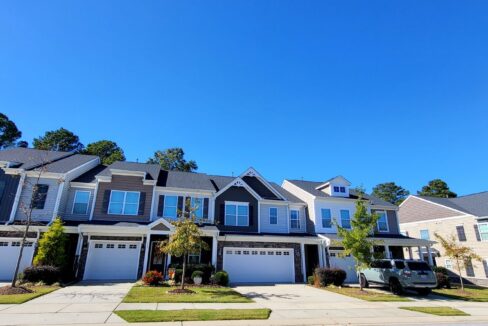 541-Barneswyck-Dr-Fuquay-Varina-NC-27526-18