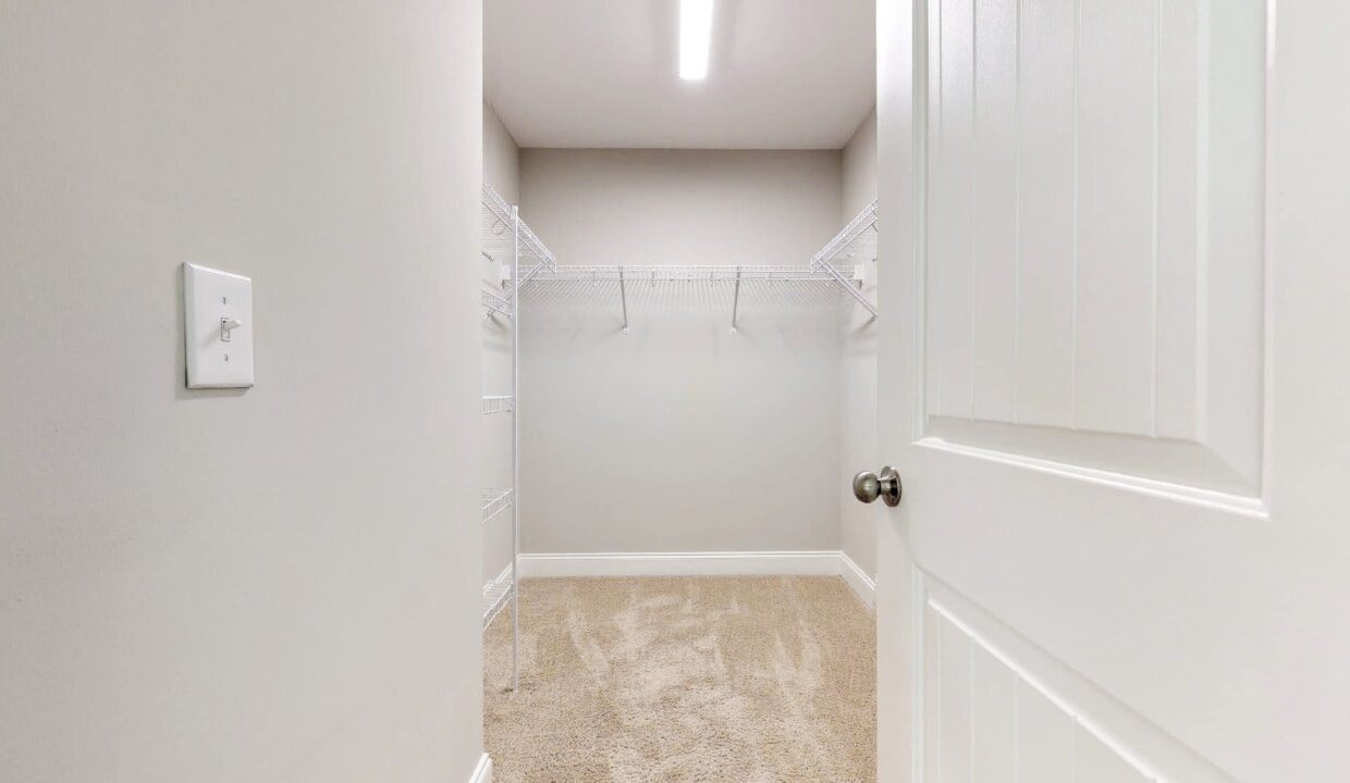 541-Barneswyck-Dr-Fuquay-Varina-NC-27526-19
