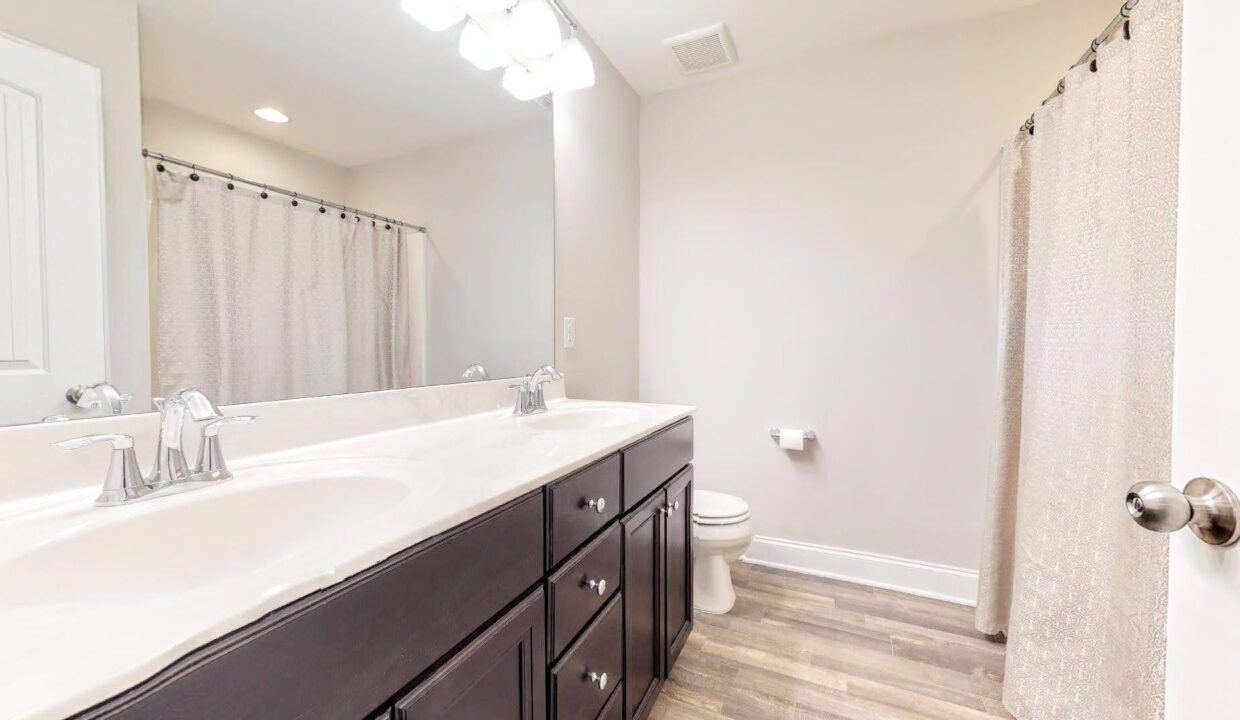 541-Barneswyck-Dr-Fuquay-Varina-NC-27526-22