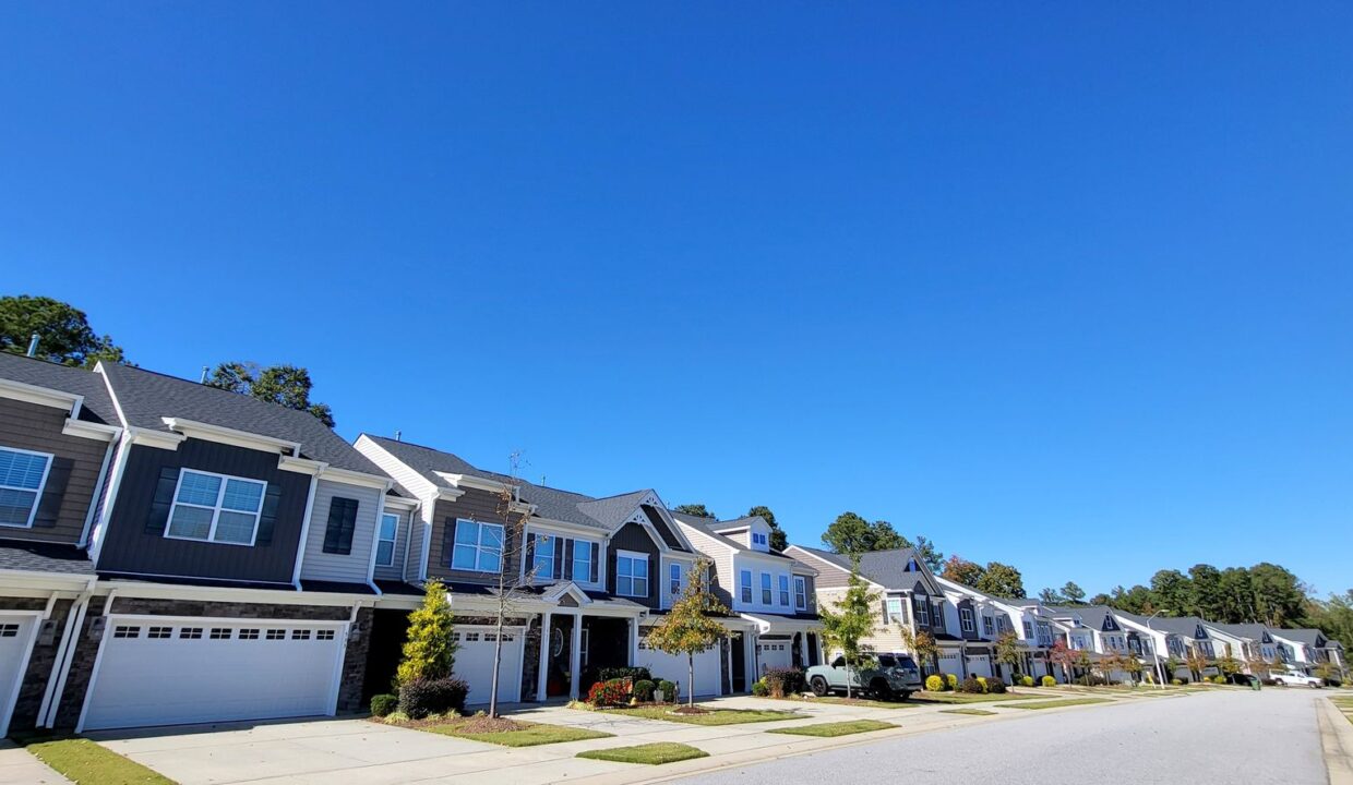 541-Barneswyck-Dr-Fuquay-Varina-NC-27526-6