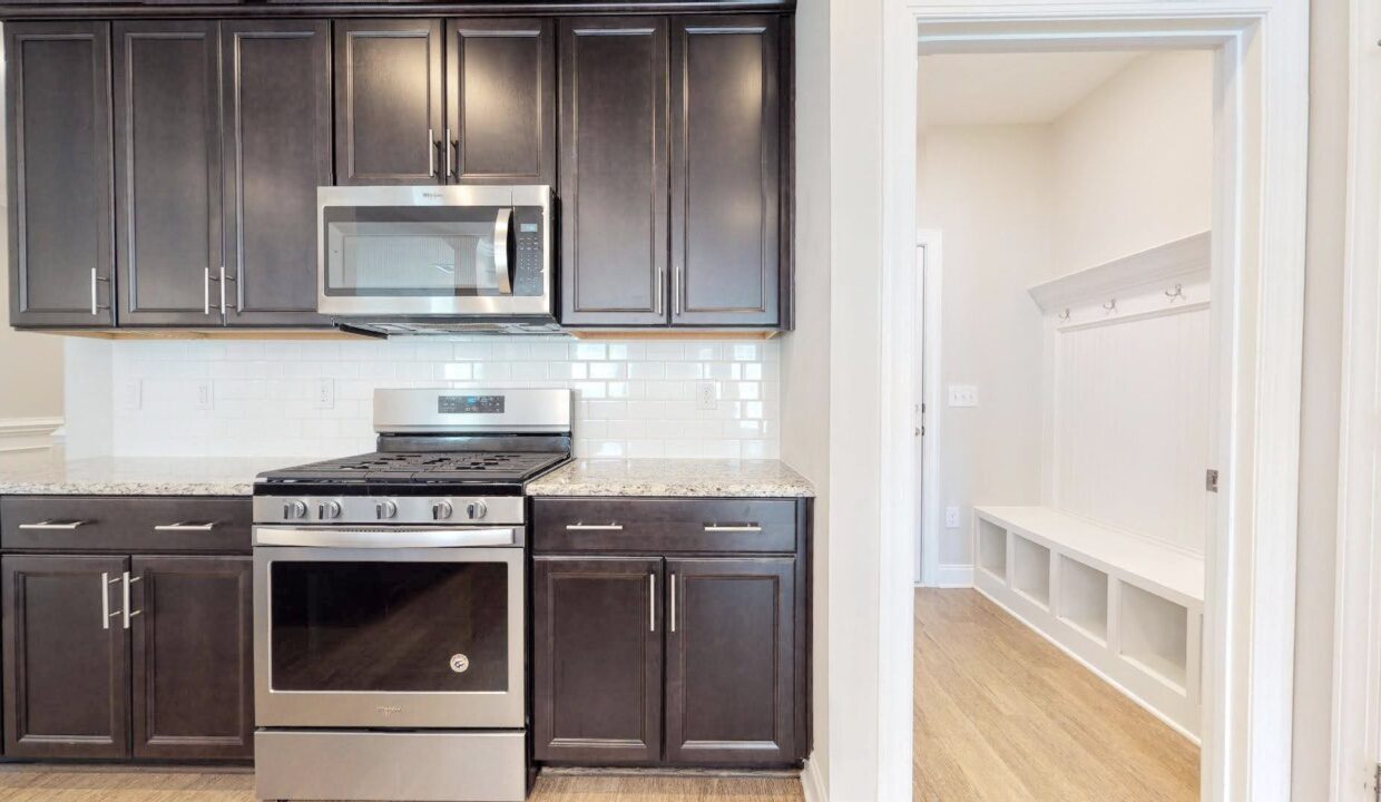541-Barneswyck-Dr-Fuquay-Varina-NC-27526-7