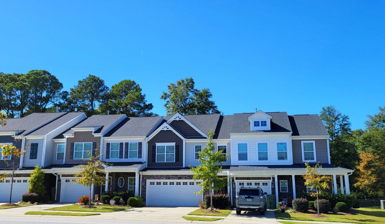 541-Barneswyck-Dr-Fuquay-Varina-NC-27526-8