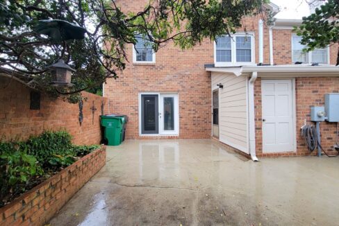 6733-Constitution-Ln-Charlotte-NC-28210-20