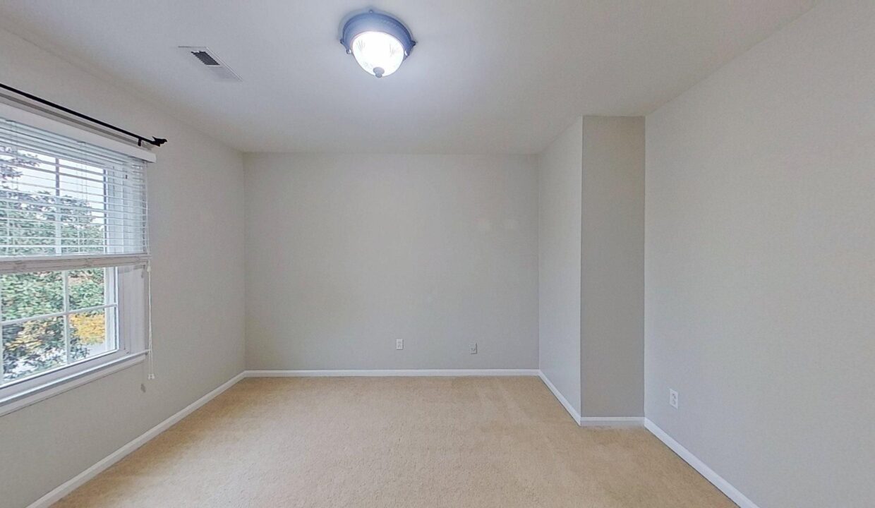 6733-Constitution-Ln-Charlotte-NC-28210-23