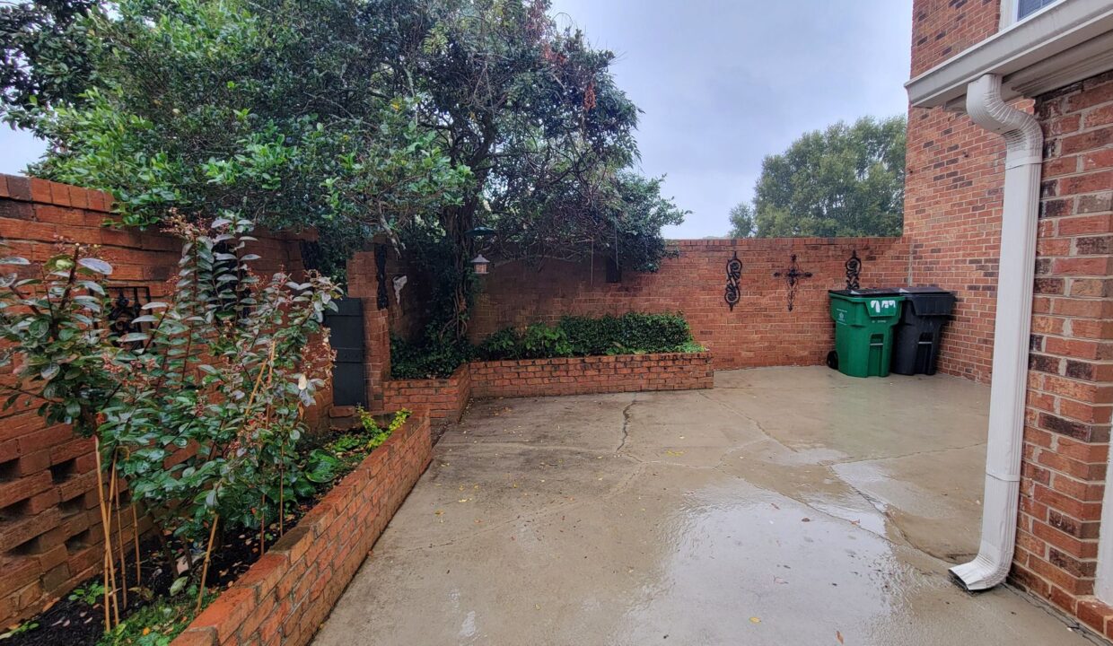 6733-Constitution-Ln-Charlotte-NC-28210-26