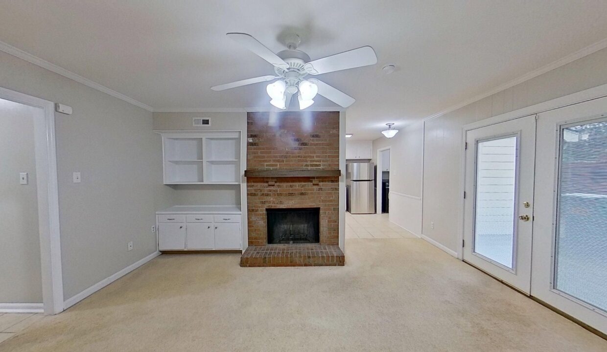 6733-Constitution-Ln-Charlotte-NC-28210-31