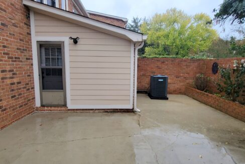 6733-Constitution-Ln-Charlotte-NC-28210-35