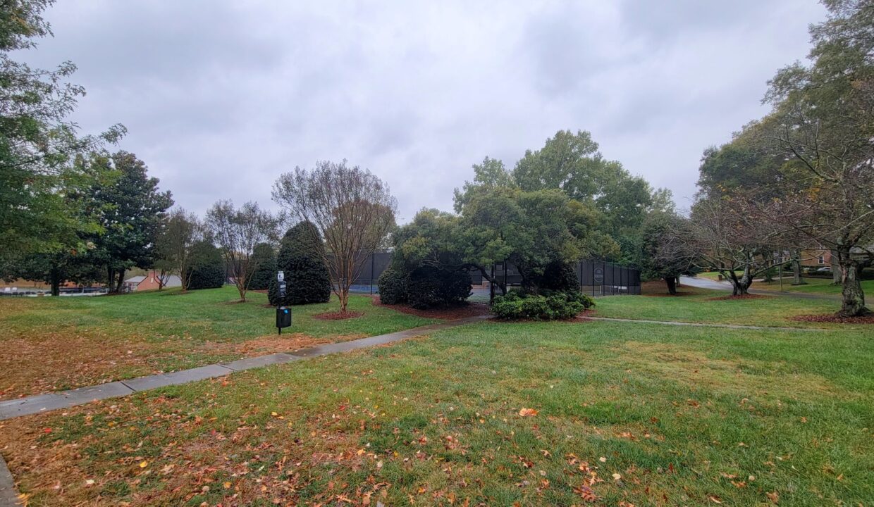 6733-Constitution-Ln-Charlotte-NC-28210-44