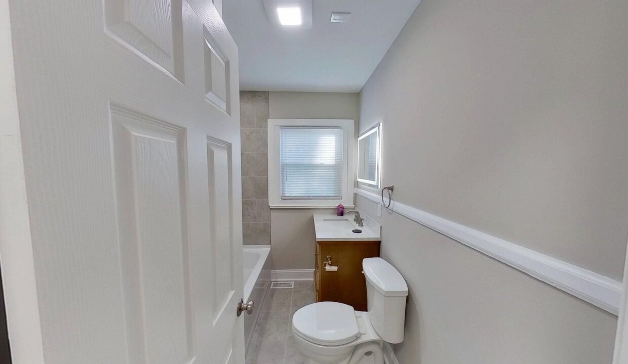 7-Ratcale-Ln-A-Durham-NC-27705-16