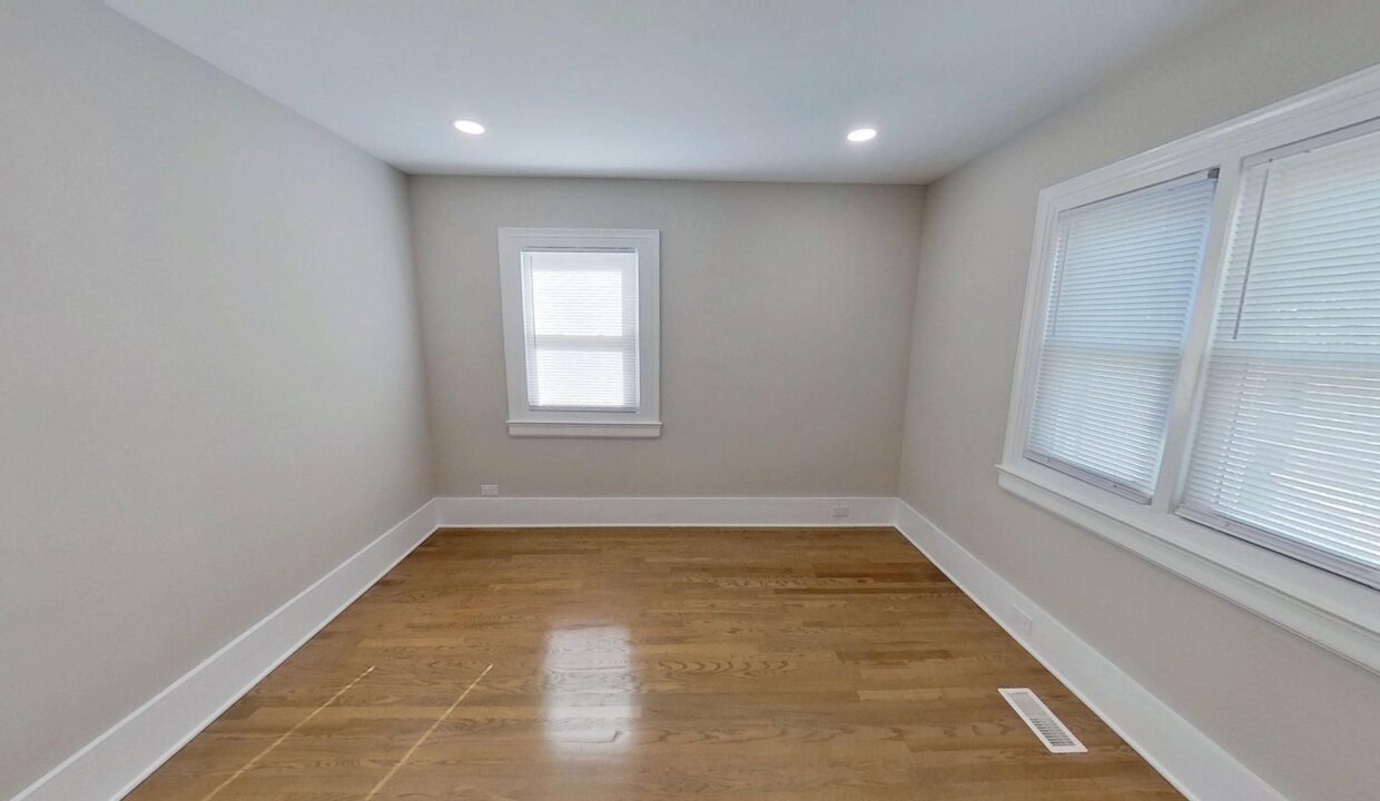 7-Ratcale-Ln-A-Durham-NC-27705-19