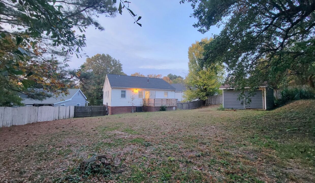 7-Ratcale-Ln-A-Durham-NC-27705-20