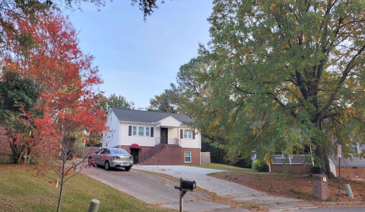 7-Ratcale-Ln-A-Durham-NC-27705-33