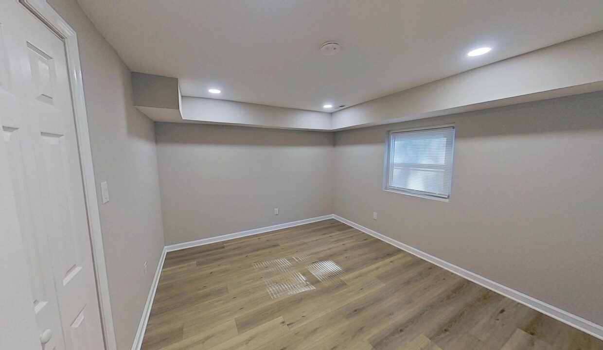 7-Ratcale-Ln-B-Durham-NC-27705-18