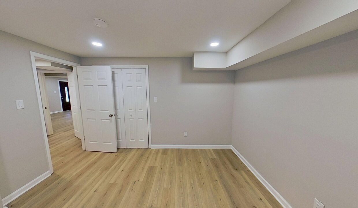 7-Ratcale-Ln-B-Durham-NC-27705-21