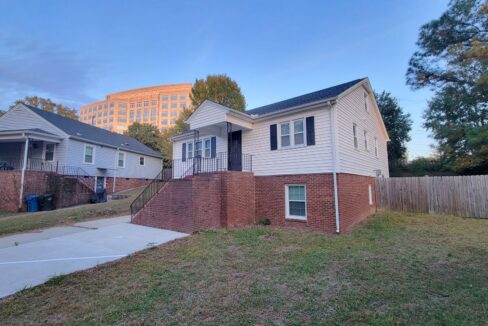 7-Ratcale-Ln-B-Durham-NC-27705-23