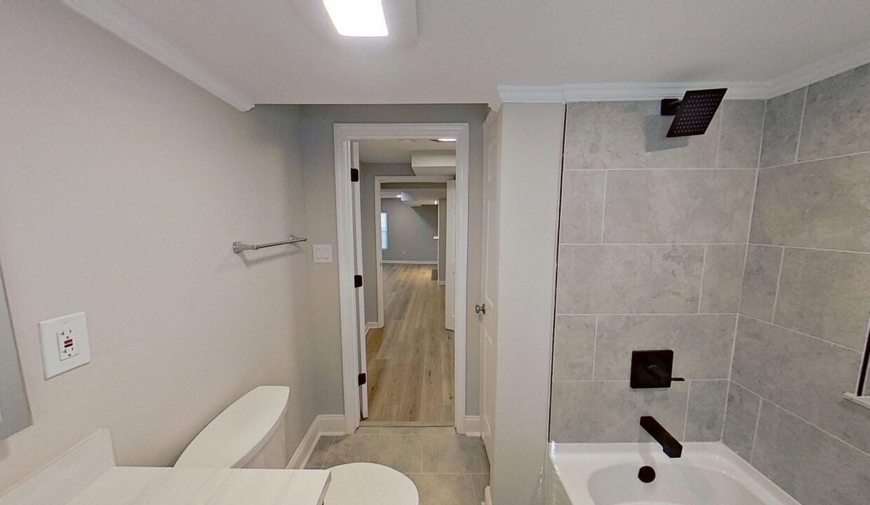 7-Ratcale-Ln-B-Durham-NC-27705-24