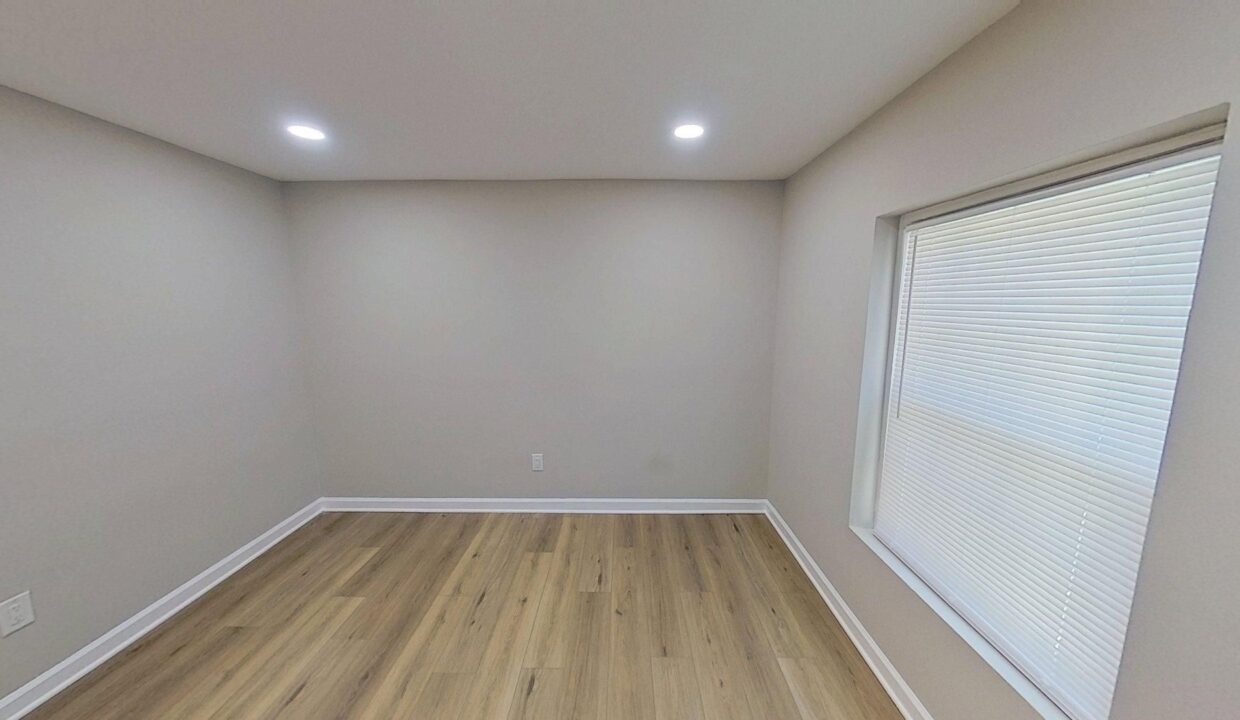 7-Ratcale-Ln-B-Durham-NC-27705-25