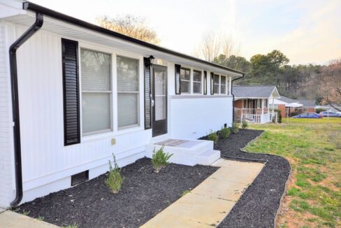 708-Hadley-Rd-Raleigh-NC-27610-5